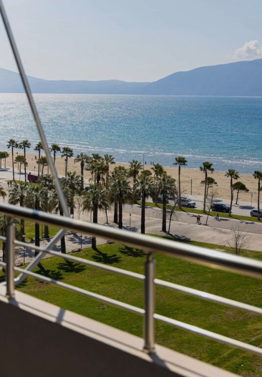 Apartament 2+1 për shitje në Lungomare
