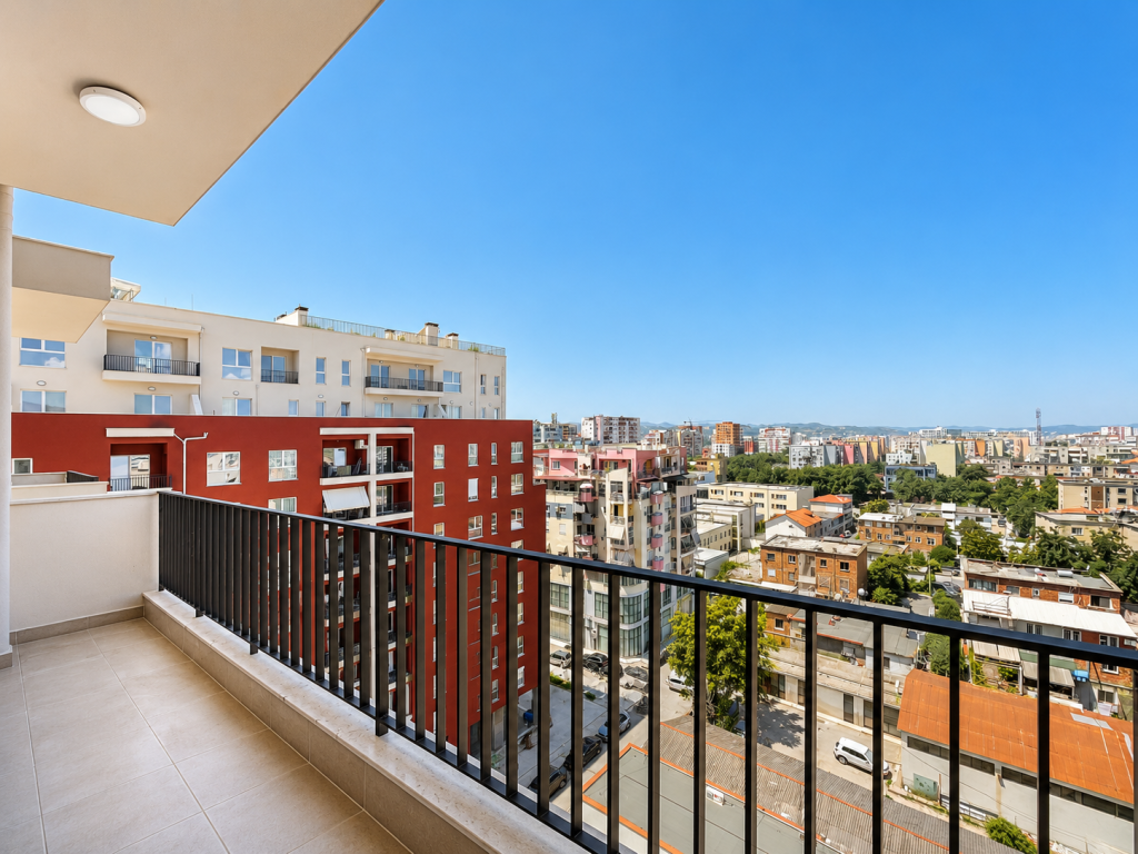 Shitet Apartament 2+1 me Sipërfaqe të Bollshme në Aura Complex, Tiranë