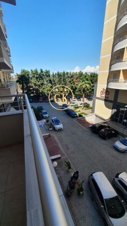 🏡 VENDESI APPARTAMENTO 2+1+2 SPIAGGIA DURRËS