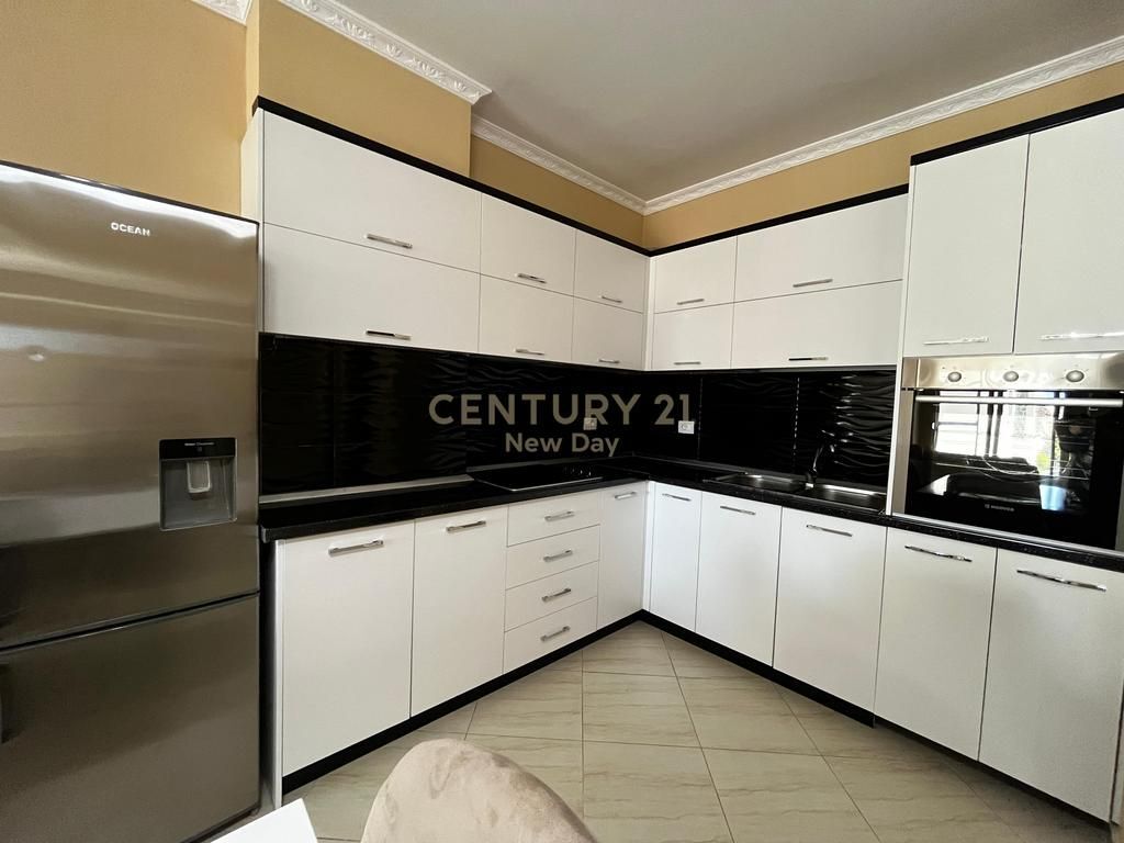 Appartamento 2+1 In Affitto a UKD Durrës - 500€ | 93 m²