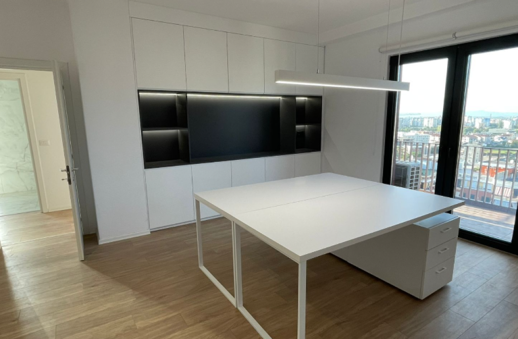 OFFICE FOR RENT IN GARDEN BUILDING – KAVAJËS STREET