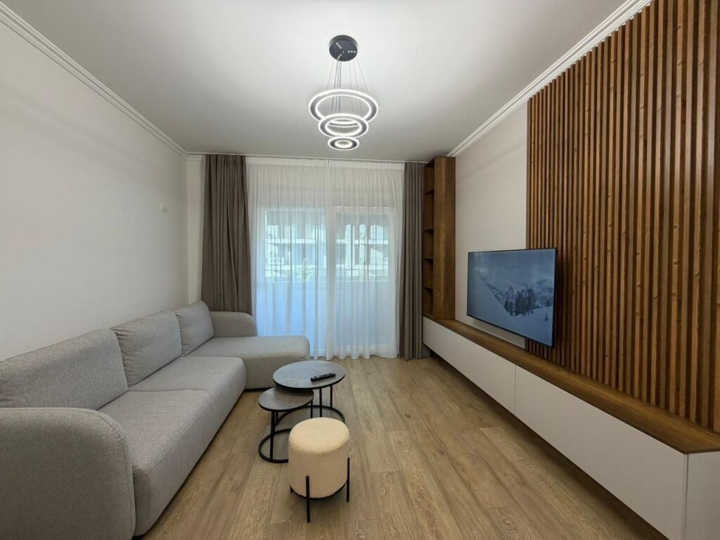 Apartament 1+1 per qira tek Kika 2 tek Komuna e Parisit.