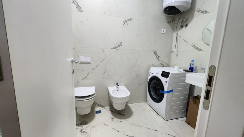 Apartment for rent 1+1 +spot at the Lake