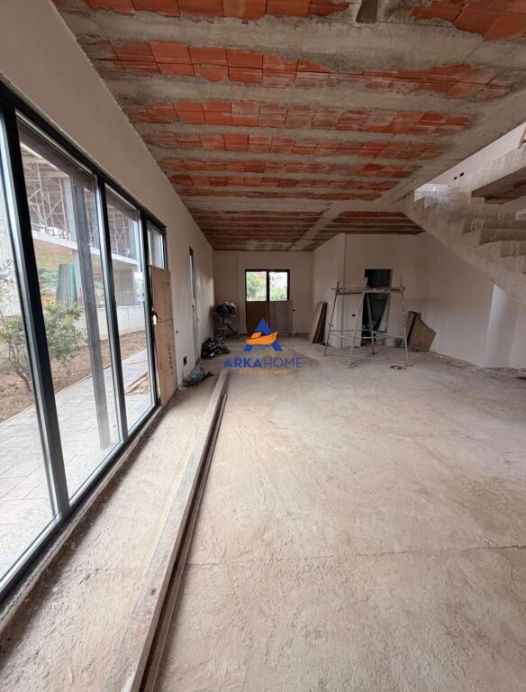 VILLA SU DUE PIANI IN AFFITTO "VICINO A TEG" PREZZO SECONDO RICHIESTA