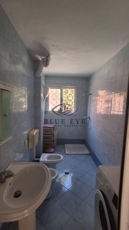 Apartament për shitje