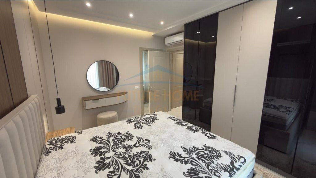 Qera, Apartament 2+ 1+ 2 + Post Parkimi , Jordan Misja , Tirane .