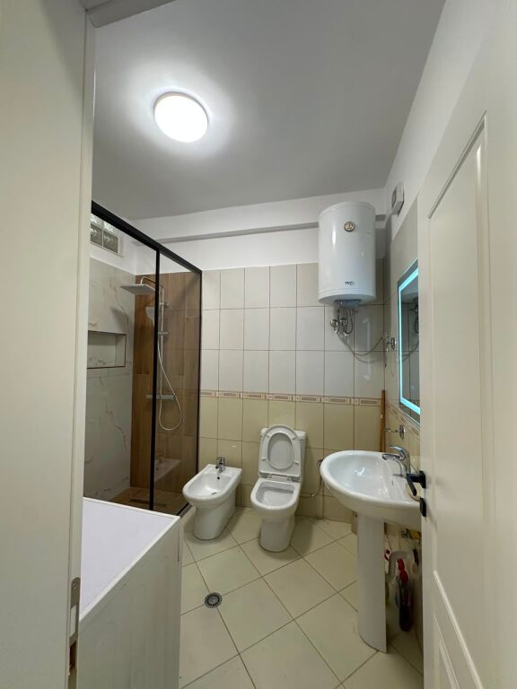 Apartament2+1 me Qera tek Kopshti Zologjik (ID 52215004)