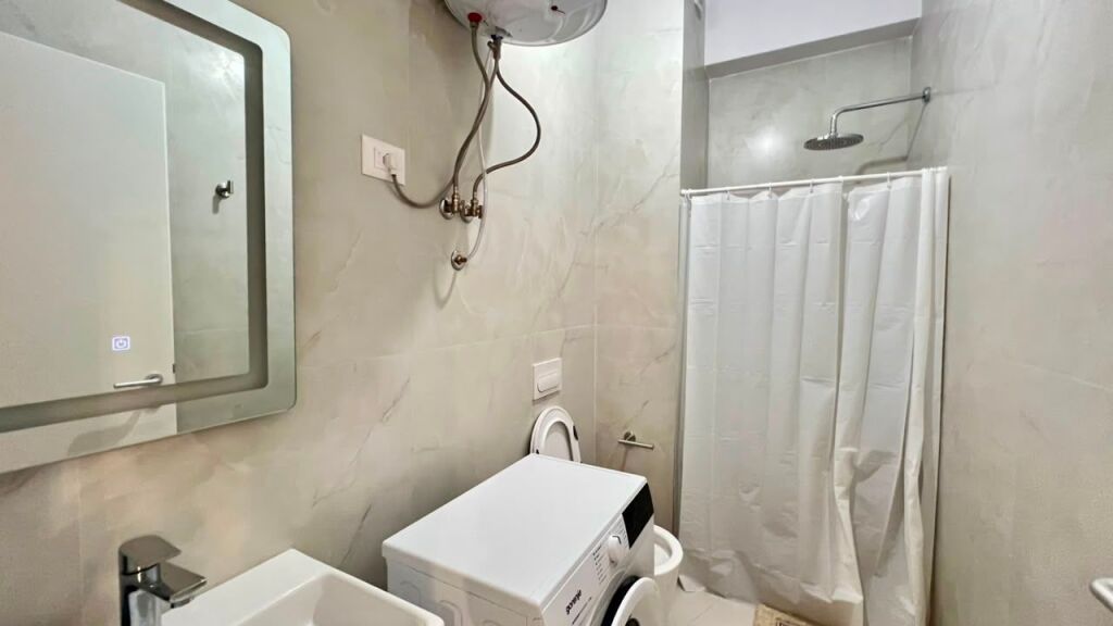 For Rent: 1+1 Apartment 📍Ali Dem (Kadiu Residence) - New Building ✨️ - 40,000 Lek/Month - Area 60m² - 3rd Floor || Never Previously Occupied 🔥