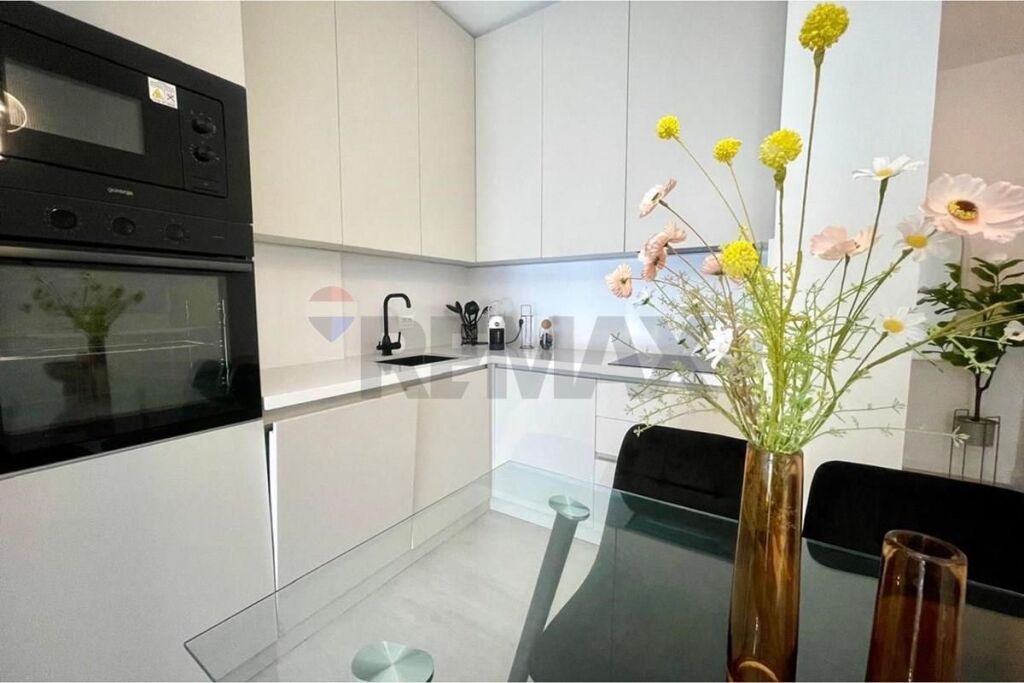APARTAMENT 2+1+PARKIM PER QERA TE KODRA DIELLIT