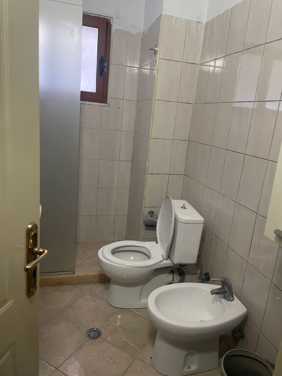 Apartament 1+1 me qira!