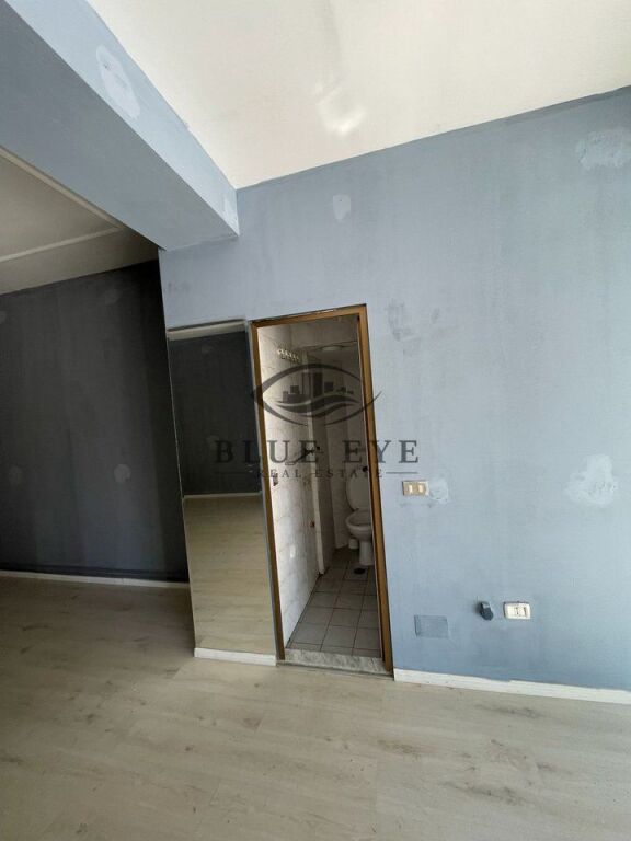 Premises for rent near the Durres village market