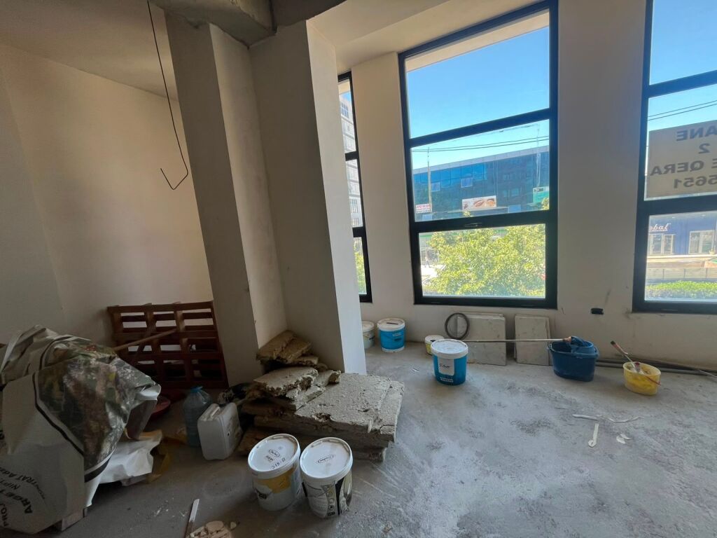 📍Jepet Ambient Biznesi me Qera në Qendër ne Kamez, 400 MIJE LEKE