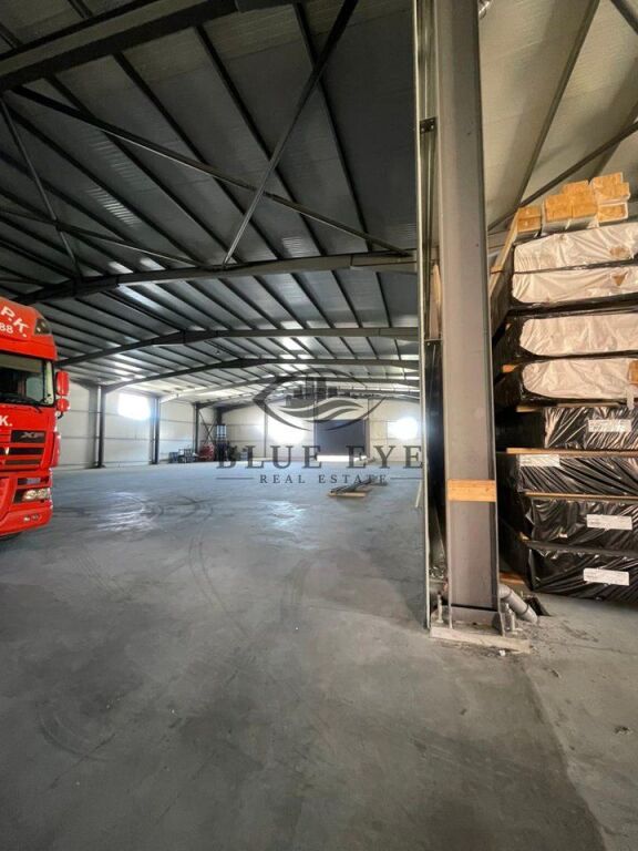 Warehouse for rent near the Royal roundabout, Kenetë