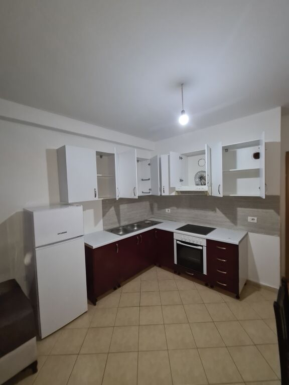 Astir, villa L, appartamento 1+1 in affitto! 45.000 Leke