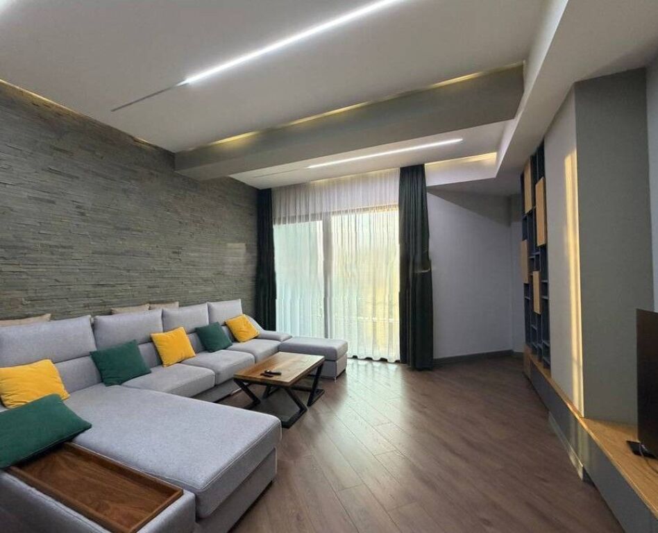 SQUARE 21, SHESIM APARTAMENT 2+1+2,RRUGA E KAVAJES
