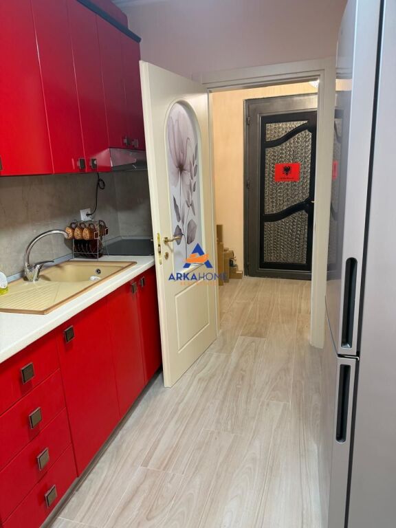 APARTMENT FOR SALE 2+1+BALCONY "BULEVARDI ZOGU I PARË" 252300 EURO