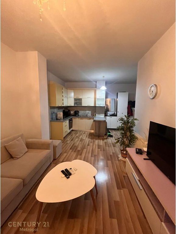 Apartment 2+1 for sale at Komuna e Parisit Metropol142879