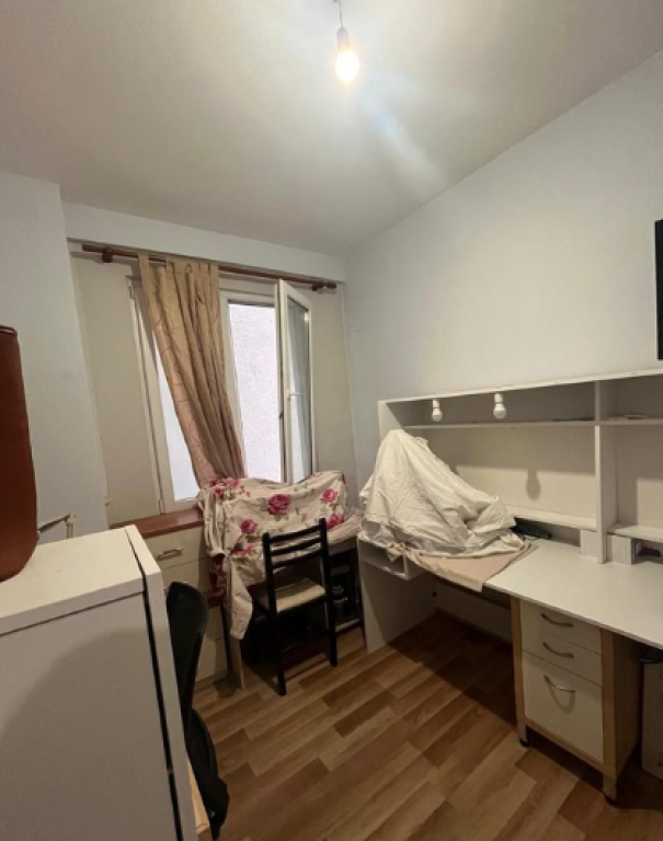 Apartment 2+1 for sale at the Paris Commune