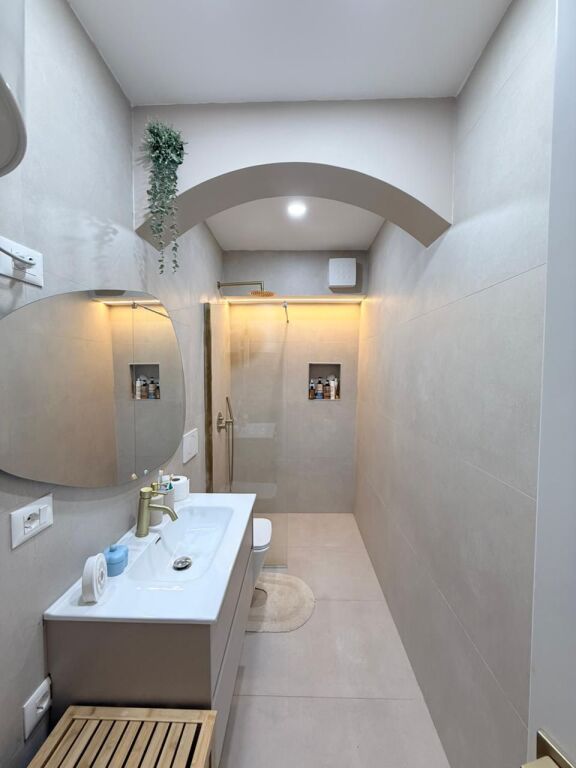 APARTAMENT 2+1 PER SHITJE TEK KINEMA AGIMI 📍BLLOK
