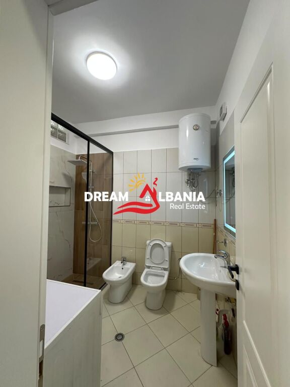 Apartament2+1 me Qera tek Kopshti Zologjik (ID 52215004)