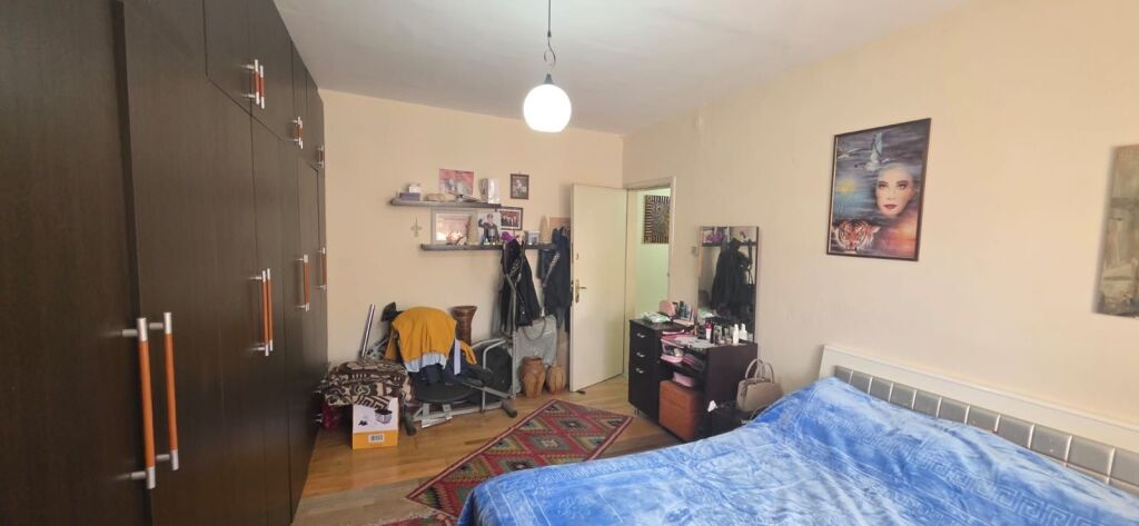 Appartamento 1+1 in vendita a Kombinat