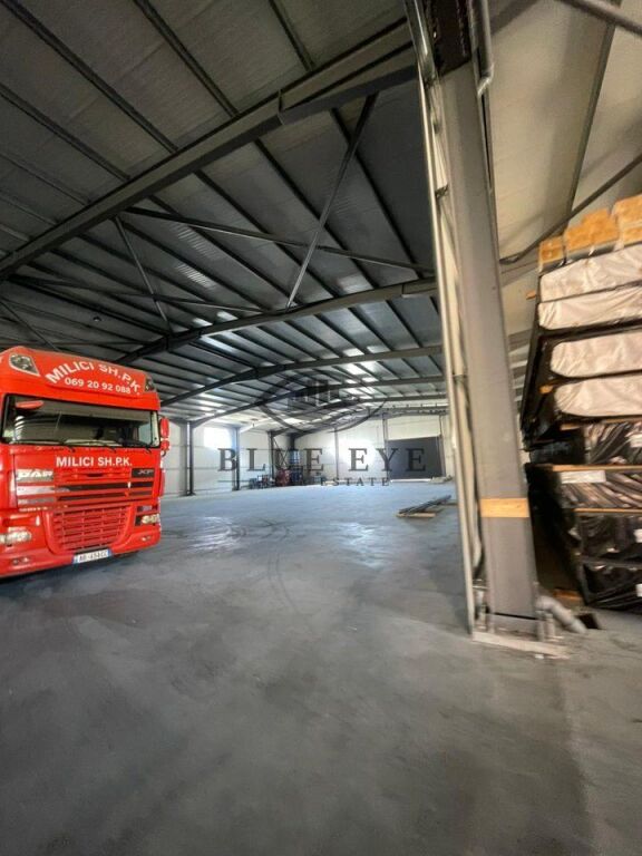 Warehouse for rent near the Royal roundabout, Kenetë