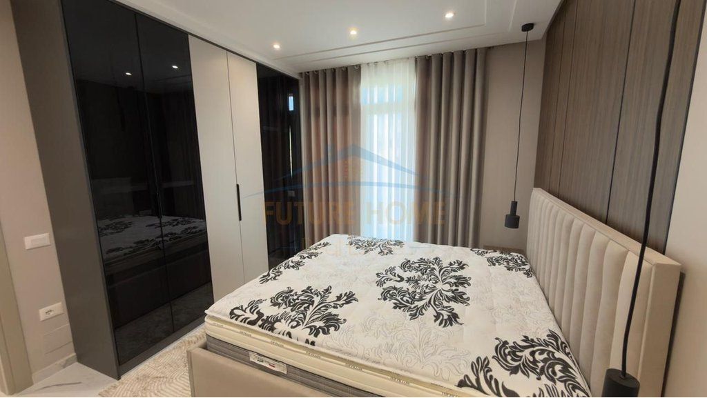 Qera, Apartament 2+ 1+ 2 + Post Parkimi , Jordan Misja , Tirane .