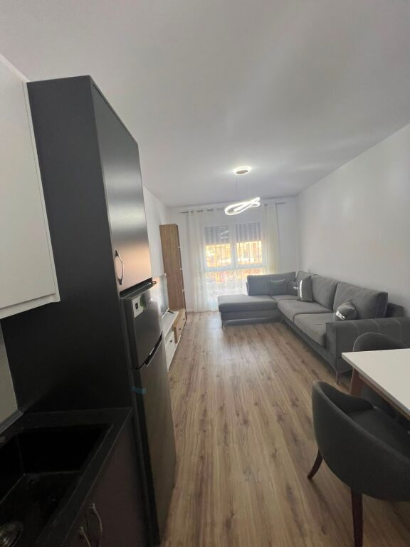 APARTAMENT ME QERA 1+1