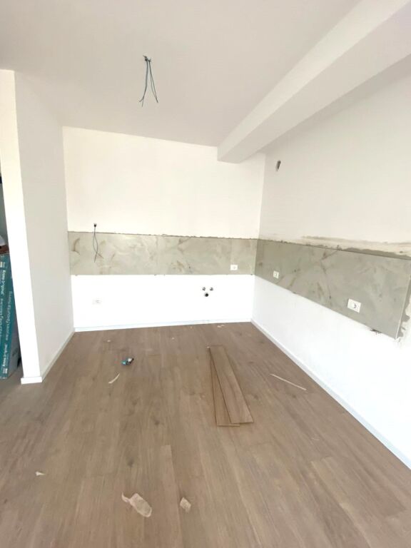 JEPET ME QERA APARTAMENT I RI 1+1 NE 5 MAJI