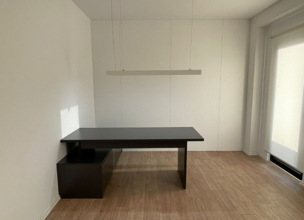 OFFICE FOR RENT IN GARDEN BUILDING – KAVAJËS STREET