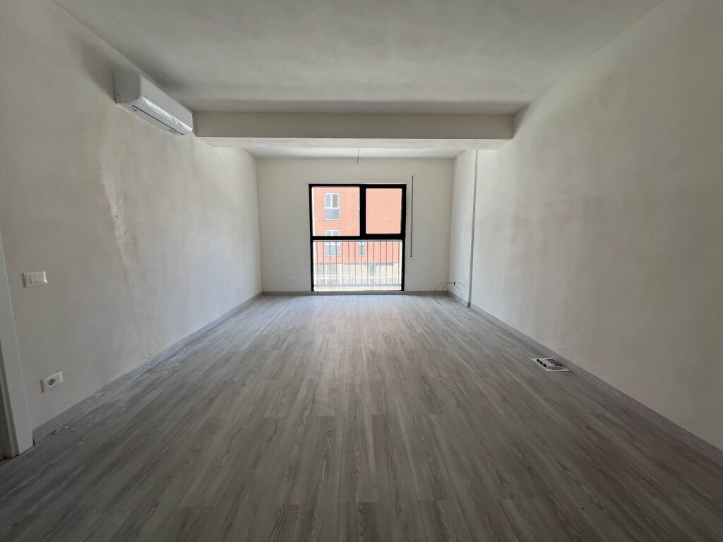 Affitto, Appartamento 2+1+2 Nuovo Viale