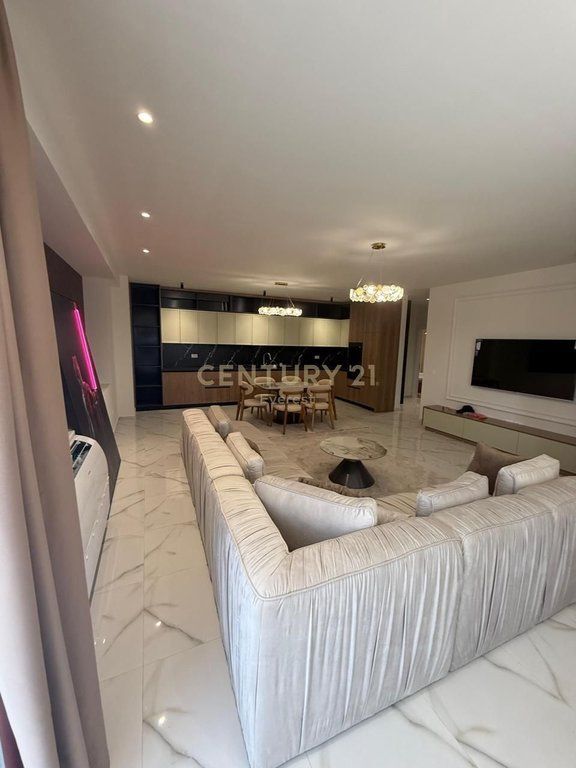 RESIDENZA LAKE LAND, APPARTAMENTO 3+1++2+POSTO AUTO IN AFFITTO