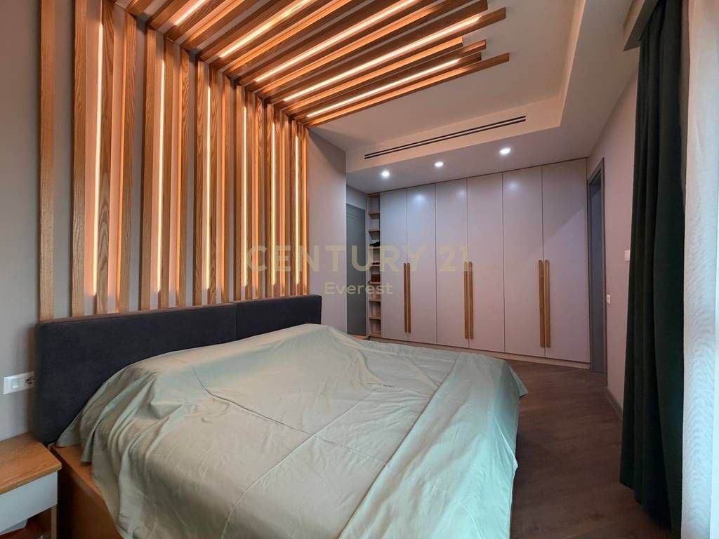 SQUARE 21, SHESIM APARTAMENT 2+1+2