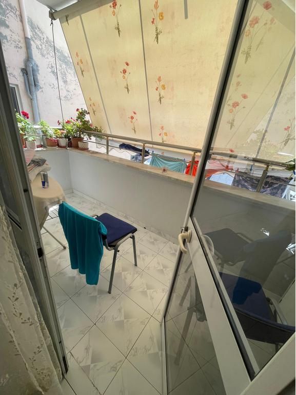 Shitet, Apartament 2+1+2, Irfan Tomini, Tiranë