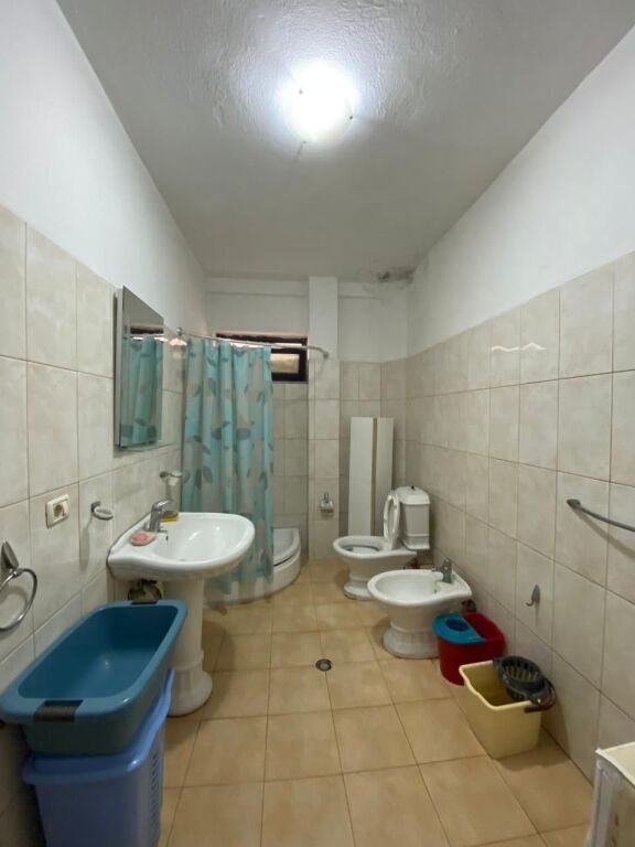 For rent 2+1 at the Municipality overpass near Hotel Queen