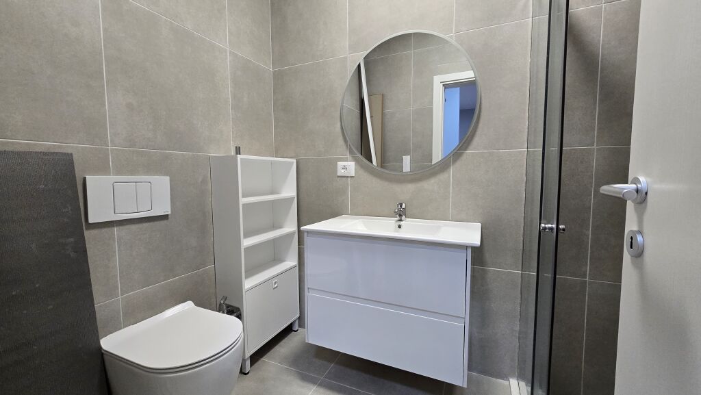 Apartament 2+1+2 me qira Shkolla Baletit