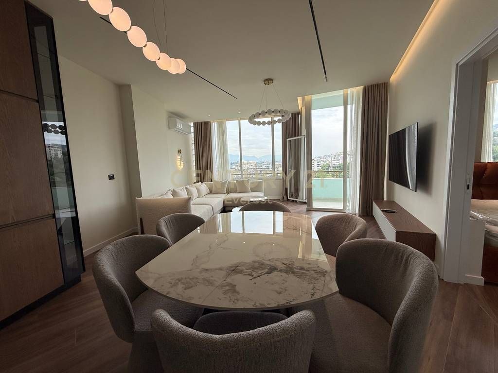 KOPSHTI BOTANIK, APARTAMENT 2+1+2 PER QIRA