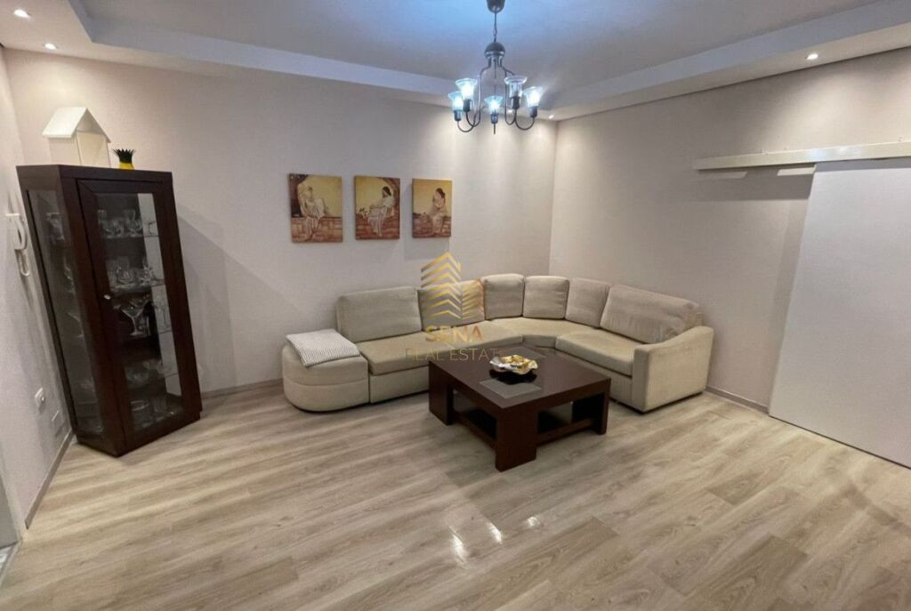 Qira, Apartament, 2+1+2, Shkolla e Bashkuar, 50.000 Leke/Muaj