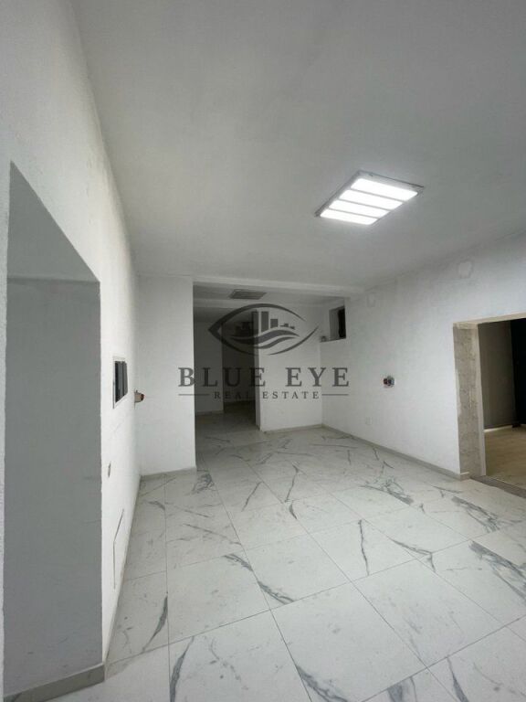 Premises for rent near the Durres village market