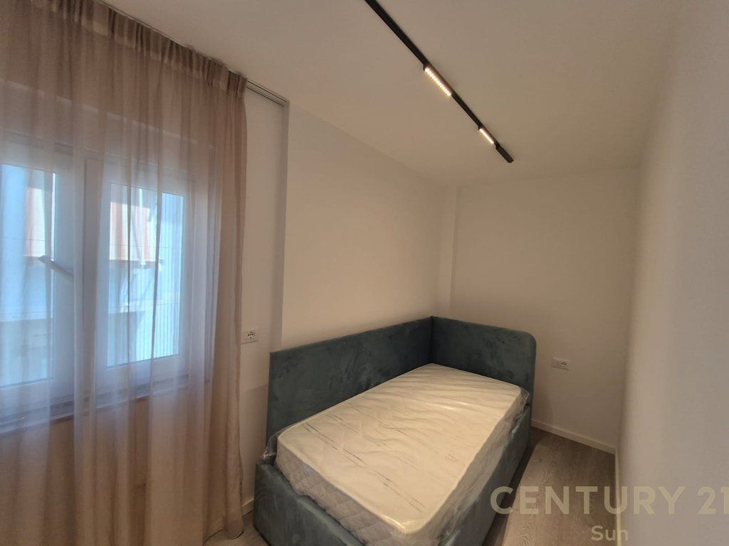 SHITET APARTAMENT 2+1 NË ZEMËR TË BLLOKUT ✨🏡 210,000 €