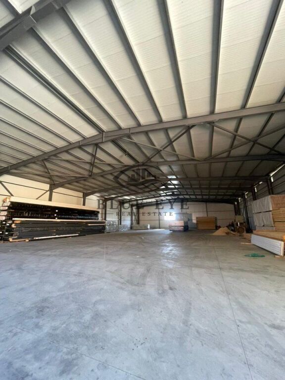 Warehouse for rent near the Royal roundabout, Kenetë