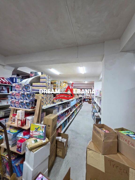 Warehouse with Offices for Sale – Ardeno Street, Tirana (4181128)