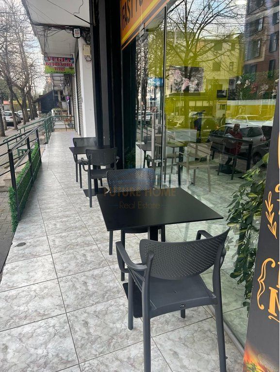 Qera, Ambient Biznesi, Rruga "5 Maji", Tiranë