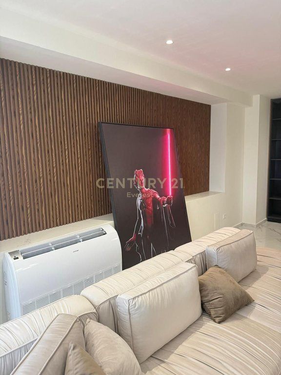 RESIDENZA LAKE LAND, APPARTAMENTO 3+1++2+POSTO AUTO IN AFFITTO