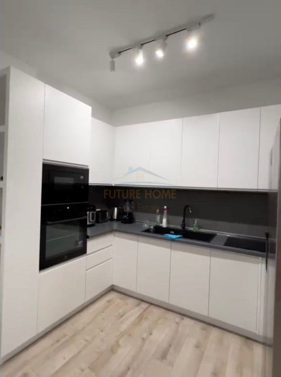 Shitet , Apartament 2+1+2, Oasis Residence , Unaza e Re