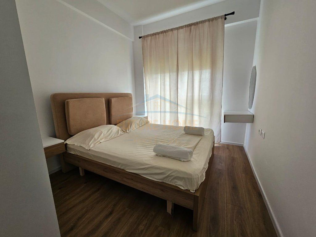 Rent, Apartment 1+1, OXA Complex, Tirana