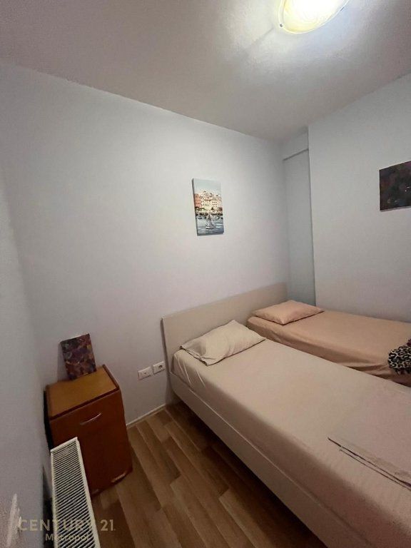 Apartment 2+1 for sale at the Paris Commune