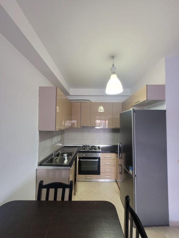 IN VENDITA 1+1 BAR ARTISTI, ASTIR /120.000 EURO