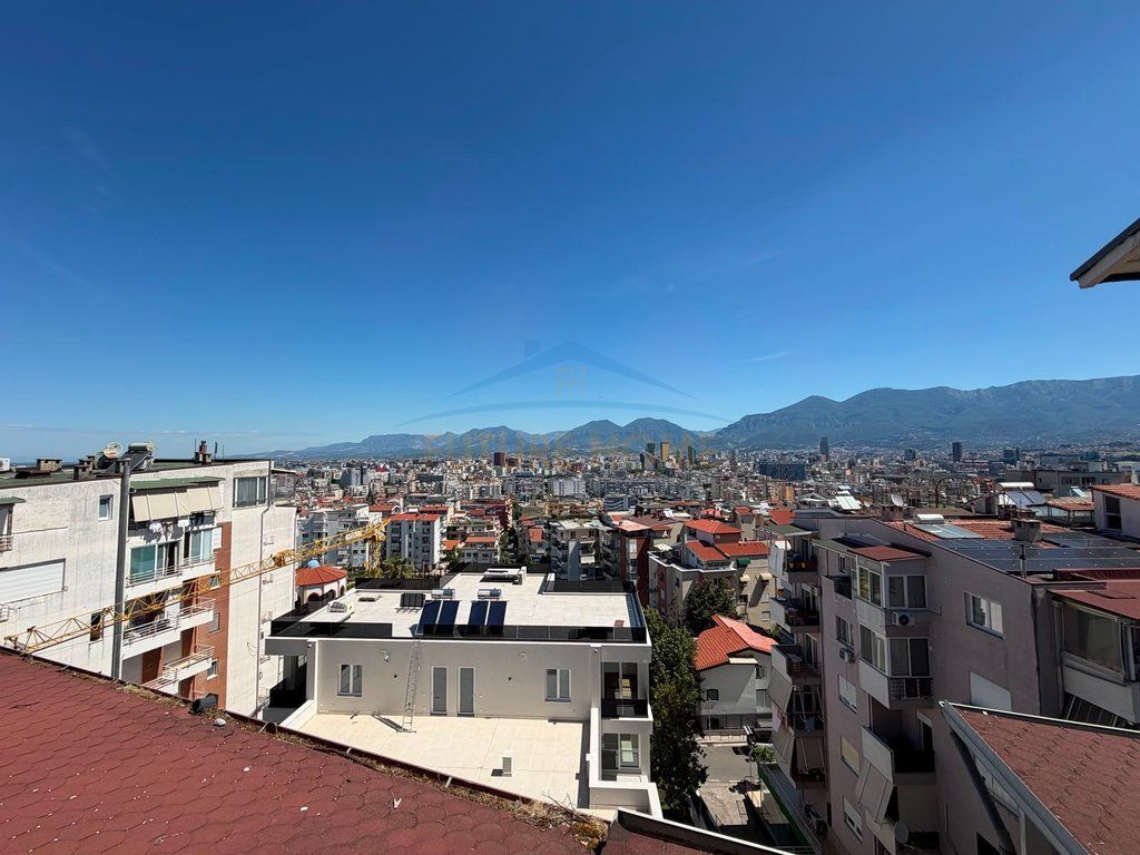 For sale, Duplex 4+1+2, Selite, Tirana.