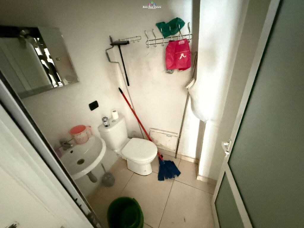 Dyqan Me Qera Tek Rruga Bardhyl (ID BD21919) Tirane
